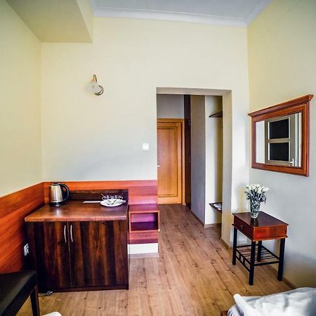 كيلتشي Hotel Hellada المظهر الخارجي الصورة