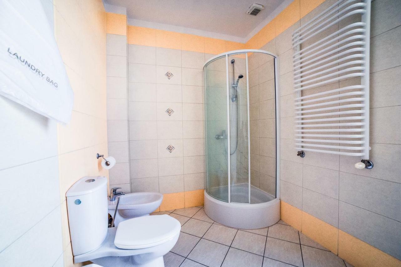 كيلتشي Hotel Hellada المظهر الخارجي الصورة